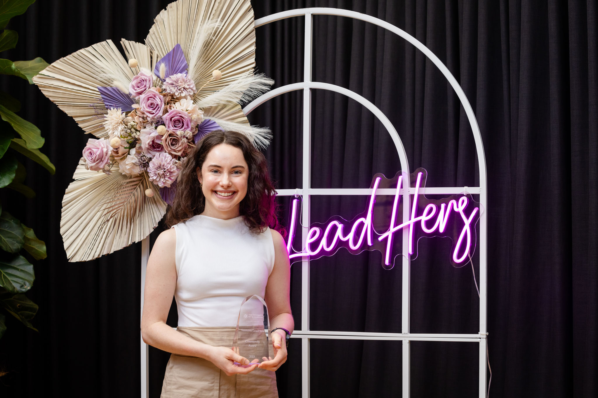 Dr Clare Mahon wins LeadHers Award